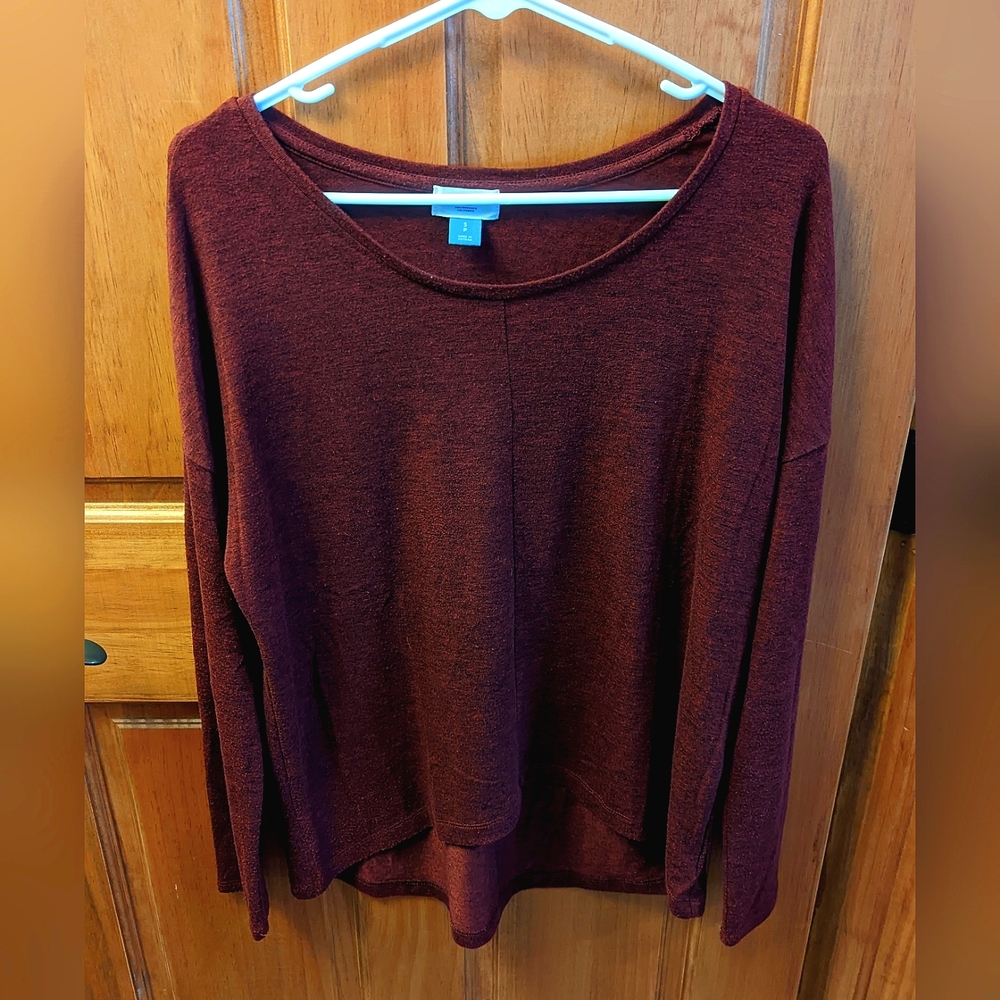 Old Navy, size small, maroon sweater